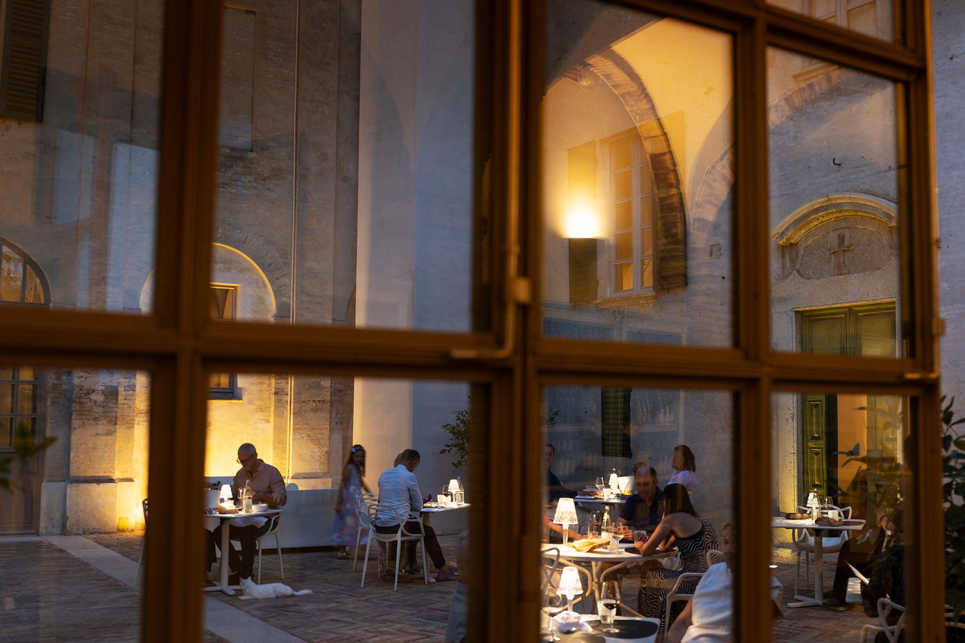 dettaglio_cena_ristorante_castello_di_monterado